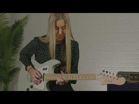 Guitarra Eléctrica Guild Surfliner Catalina Blue